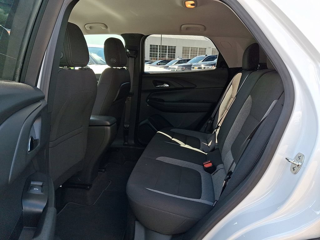 Certified 2024 Chevrolet TrailBlazer LT w/ LT Cold Weather Package FWD image 10