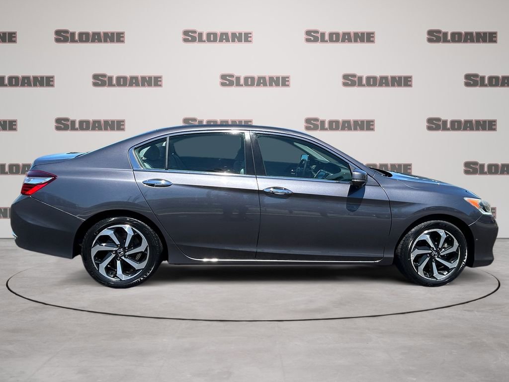 Used 2017 Honda Accord EX image 6