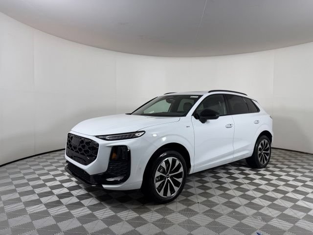 New 2026 Audi Q3 quattro 2.0T AWD/4WD image 3