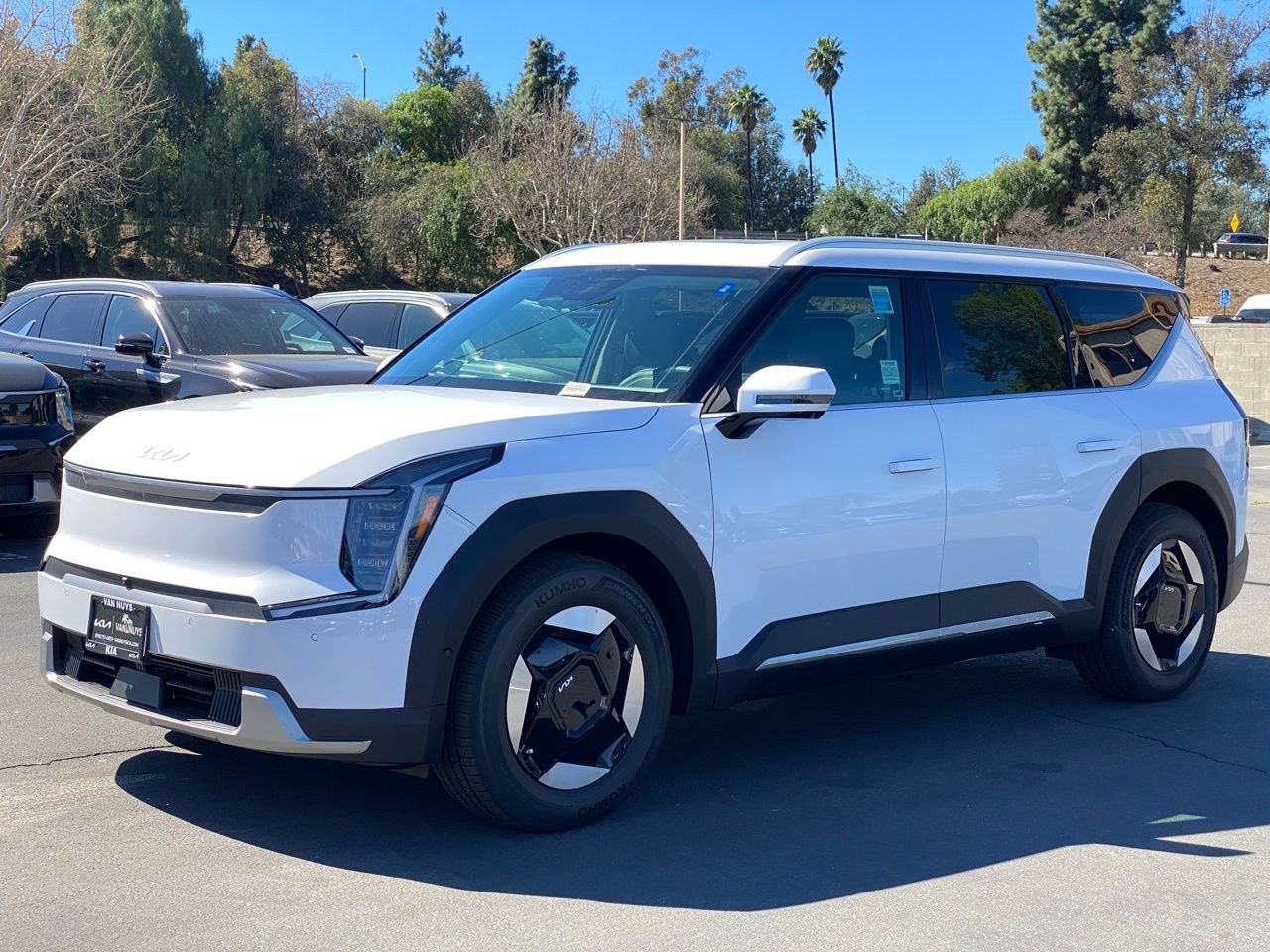 New 2026 Kia EV9 Wind AWD/4WD image 7