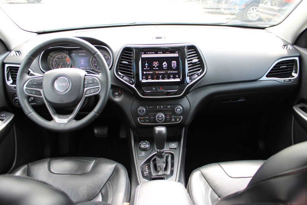 Used 2019 Jeep Cherokee Limited w/ Luxury Group AWD/4WD image 44