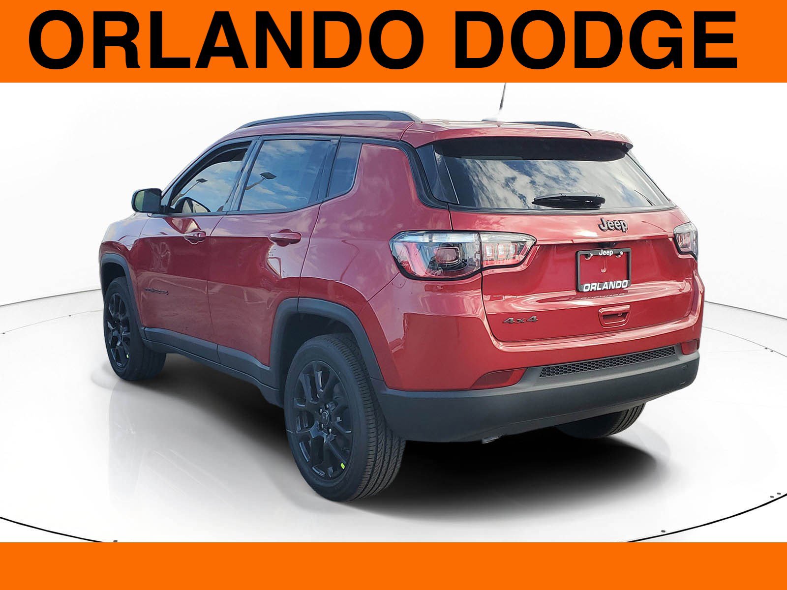 New 2026 Jeep Compass Latitude image 3