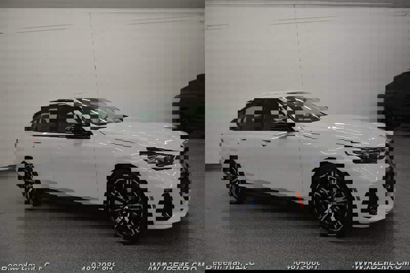 Used 2024 BMW i5 M60 w/ Premium Package image 7