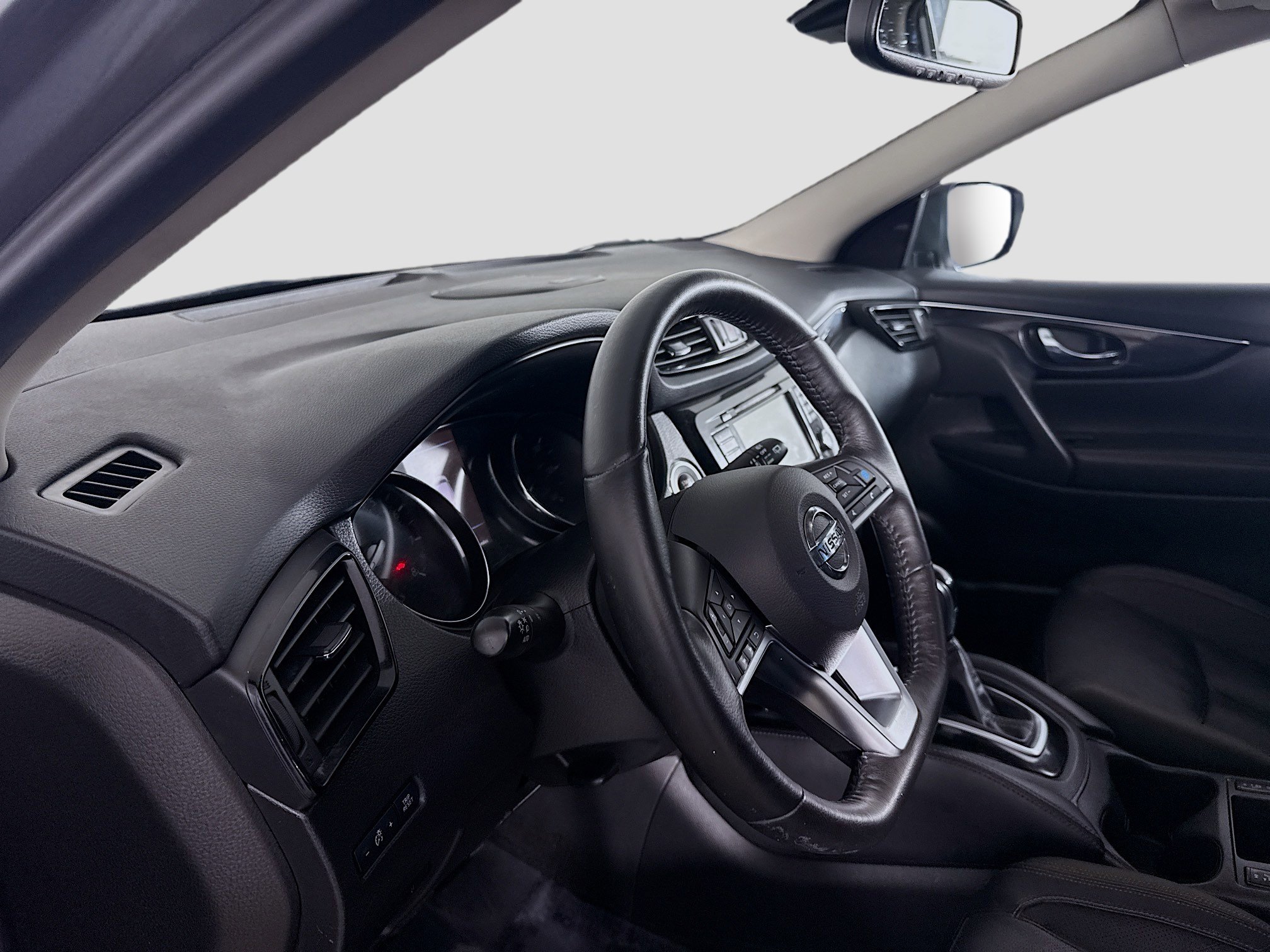 Used 2019 Nissan Rogue Sport SL w/ Premium Package image 23