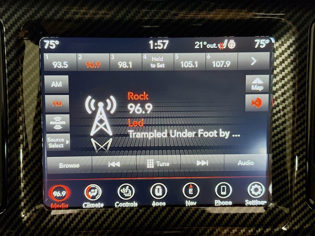 Used 2023 Dodge Challenger R/T w/ Plus Package image 15