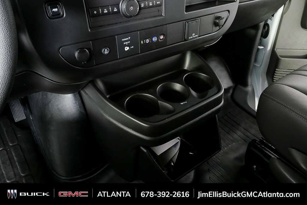 New 2025 GMC Savana 2500 w/ Driver Convenience Package RWD image 15