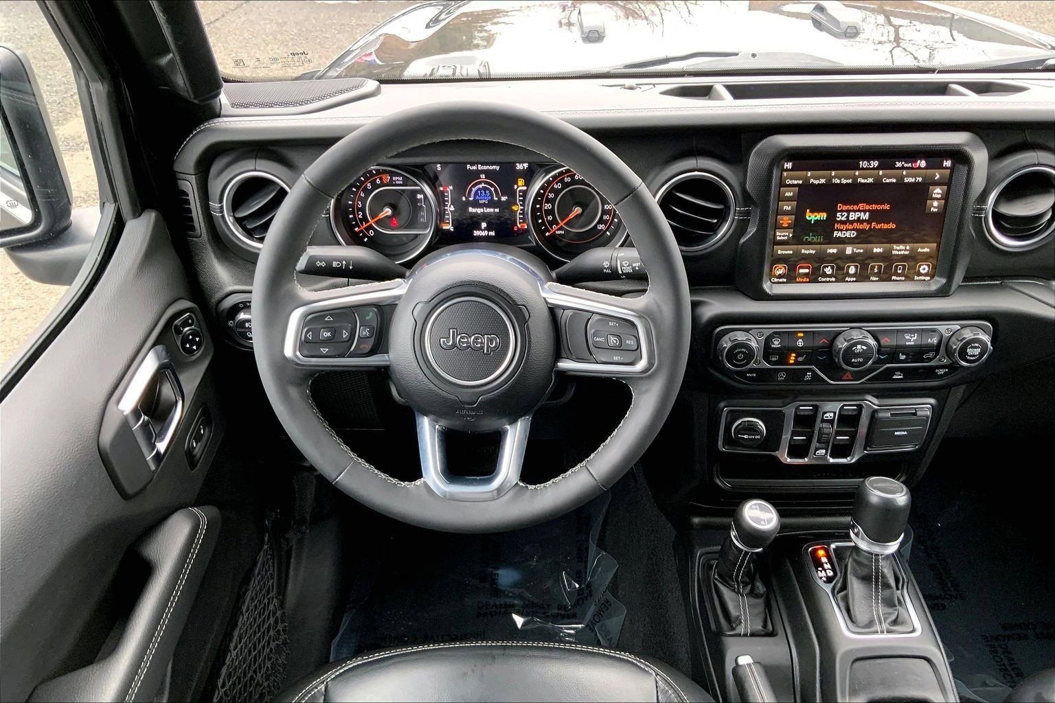 Certified 2023 Jeep Gladiator Overland w/ Popular Equipment Package image 5