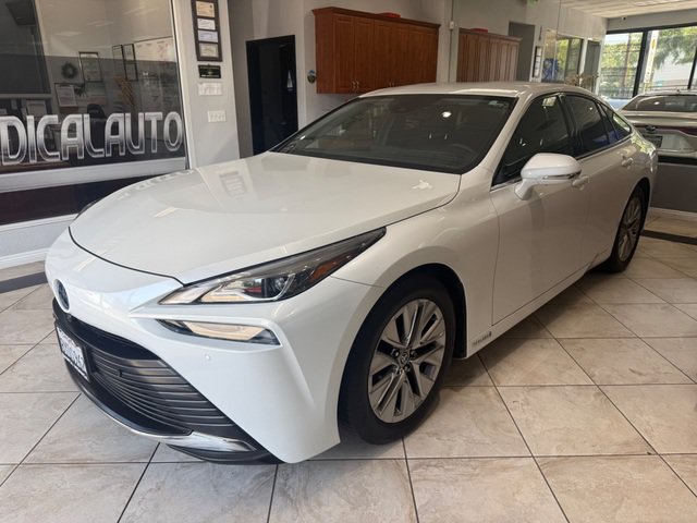 Used 2021 Toyota Mirai w/ Advanced Technology Package RWD image 3
