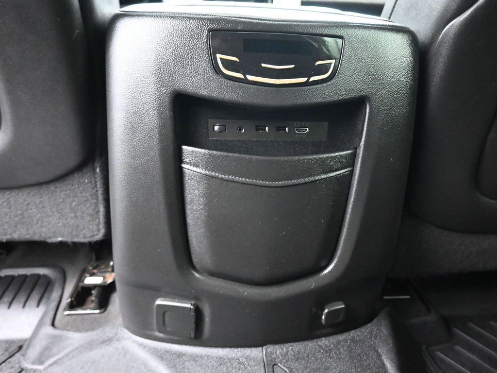 Used 2019 Cadillac Escalade ESV Premium Luxury AWD/4WD image 37