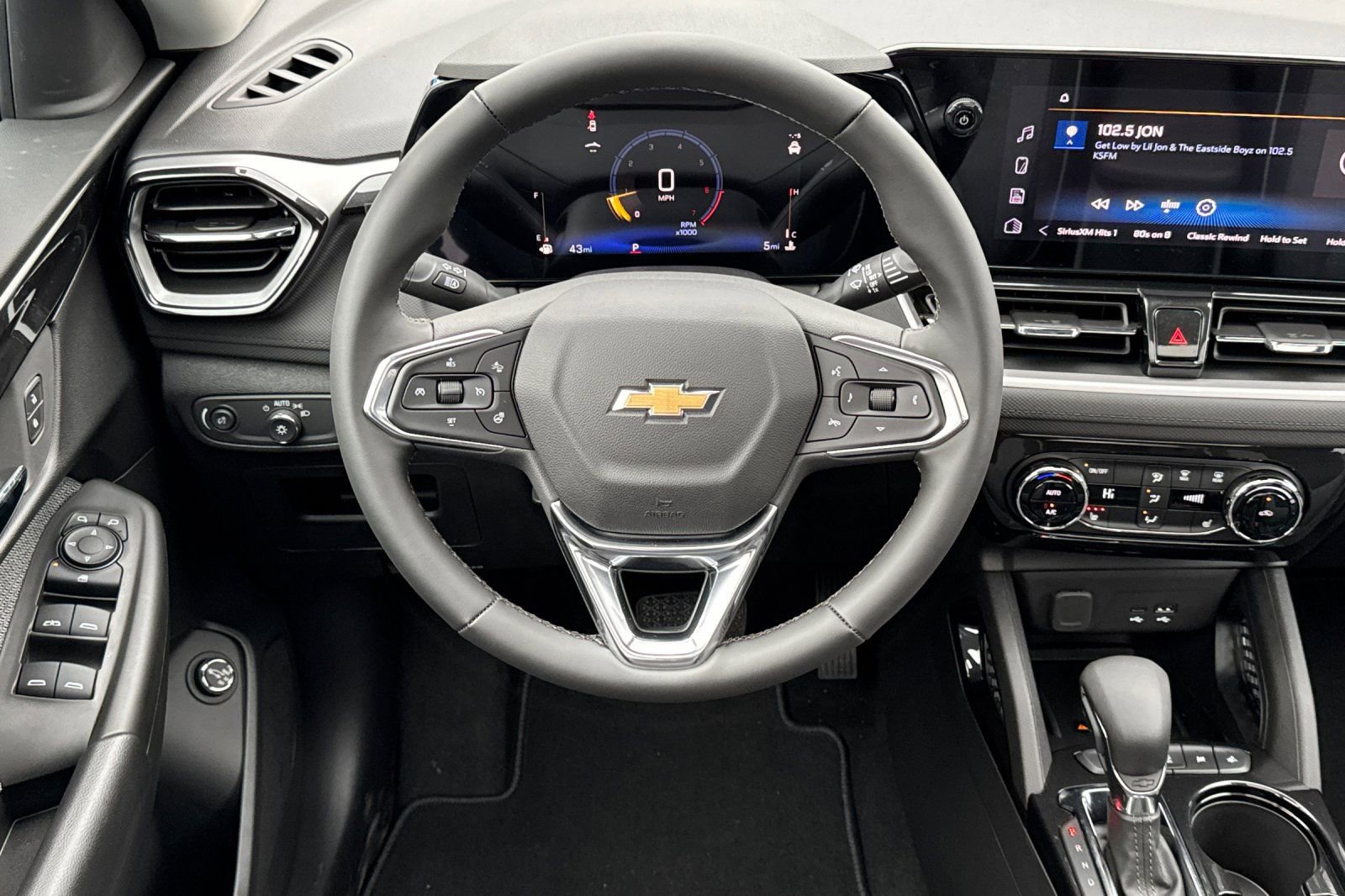 New 2026 Chevrolet TrailBlazer LT w/ Convenience Package image 13