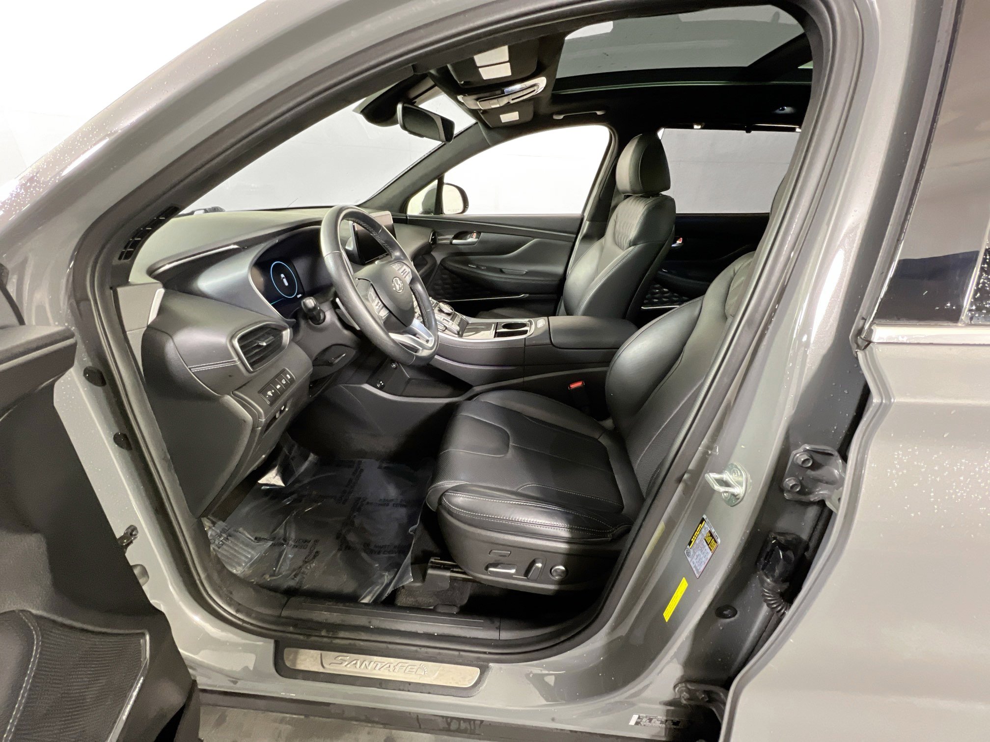 Used 2022 Hyundai Santa Fe Calligraphy image 21