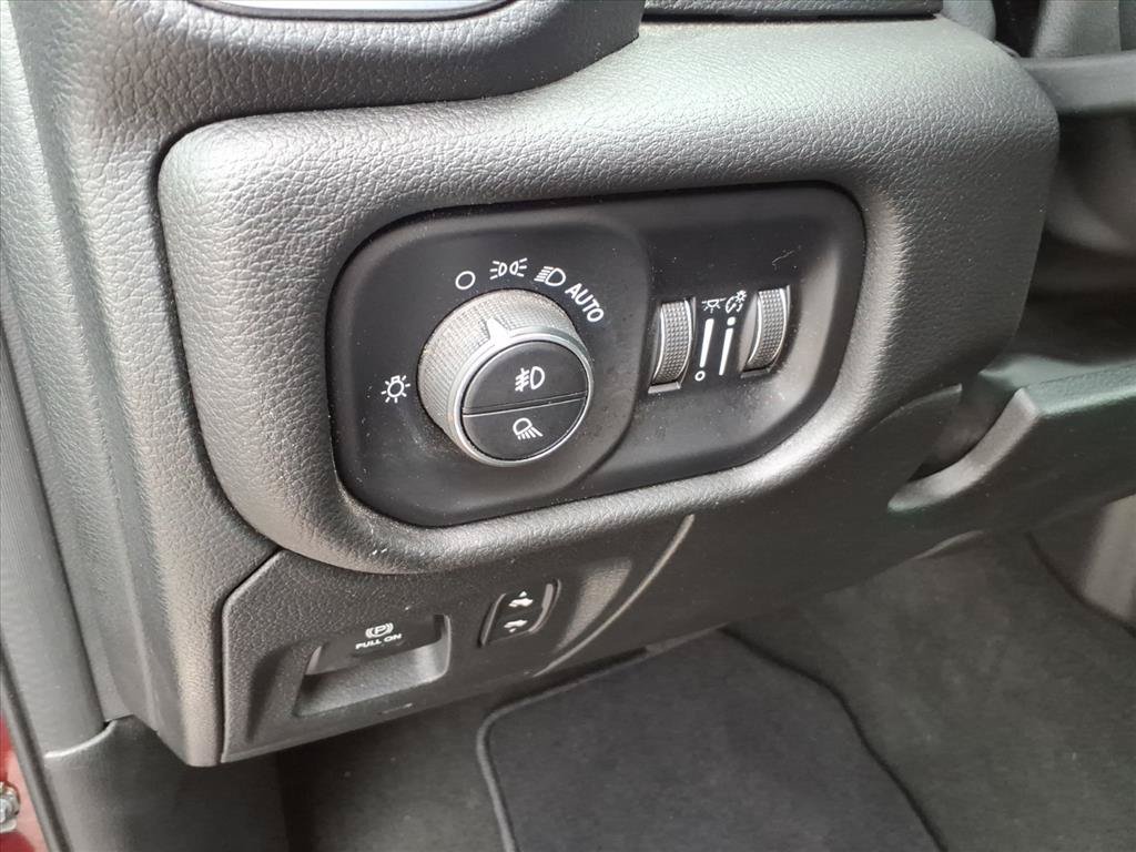 Used 2023 RAM 1500 Laramie AWD/4WD image 22