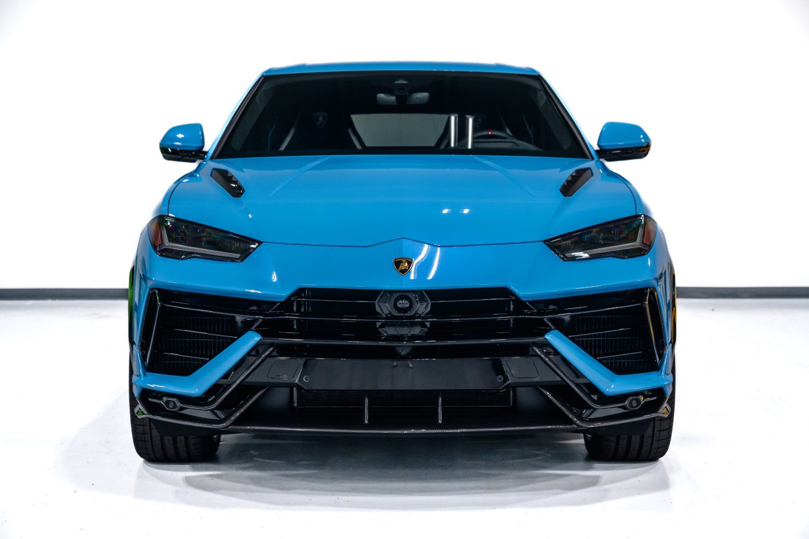 Used 2024 Lamborghini Urus Performante image 3