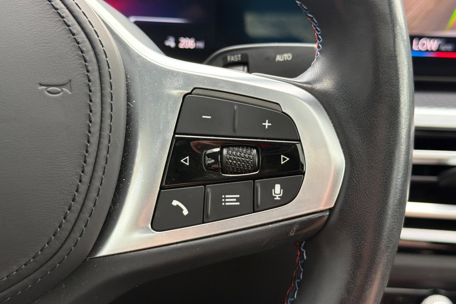 Certified 2023 BMW i4 M50 image 31