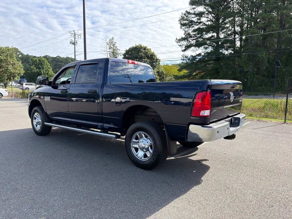 Used 2018 RAM 2500 Tradesman w/ Chrome Appearance Group AWD/4WD image 7