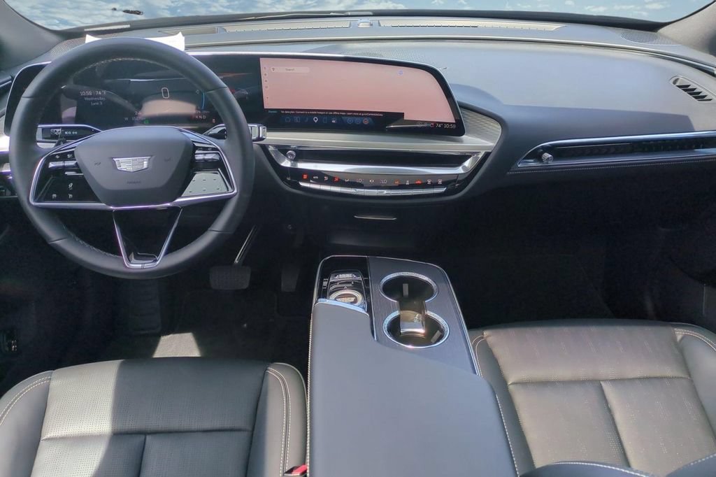 Certified 2024 Cadillac Lyriq Sport RWD image 15
