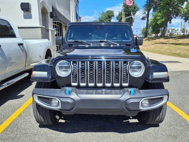 Certified 2022 Jeep Wrangler Unlimited Sahara w/ Cold Weather Group image 2