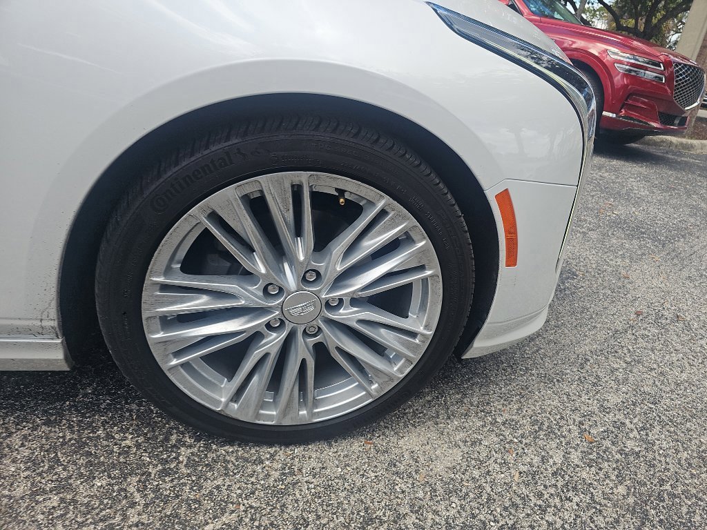 Used 2024 Cadillac CT4 Premium Luxury RWD image 4