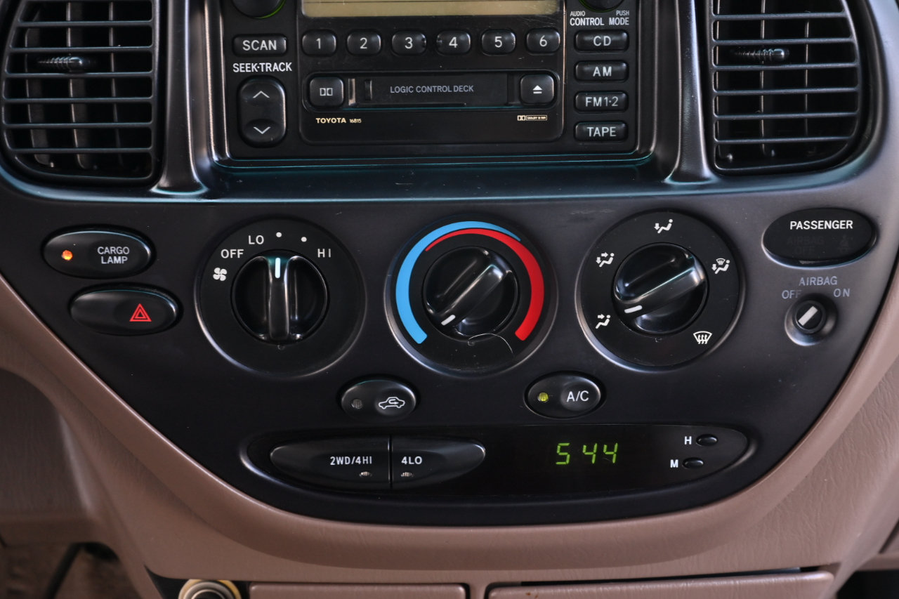 Used 2001 Toyota Tundra SR5 AWD/4WD image 22