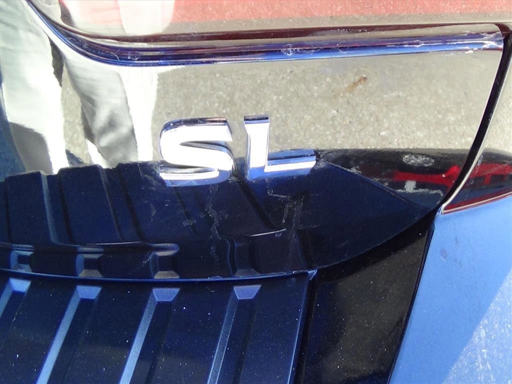 Used 2022 Nissan Armada SL w/ Captain's Chairs Package image 10