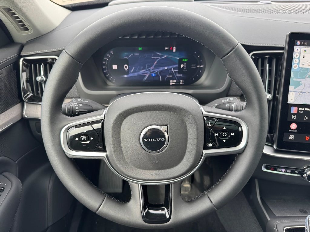 New 2026 Volvo XC90 T8 Ultra w/ Protection Package AWD/4WD image 12