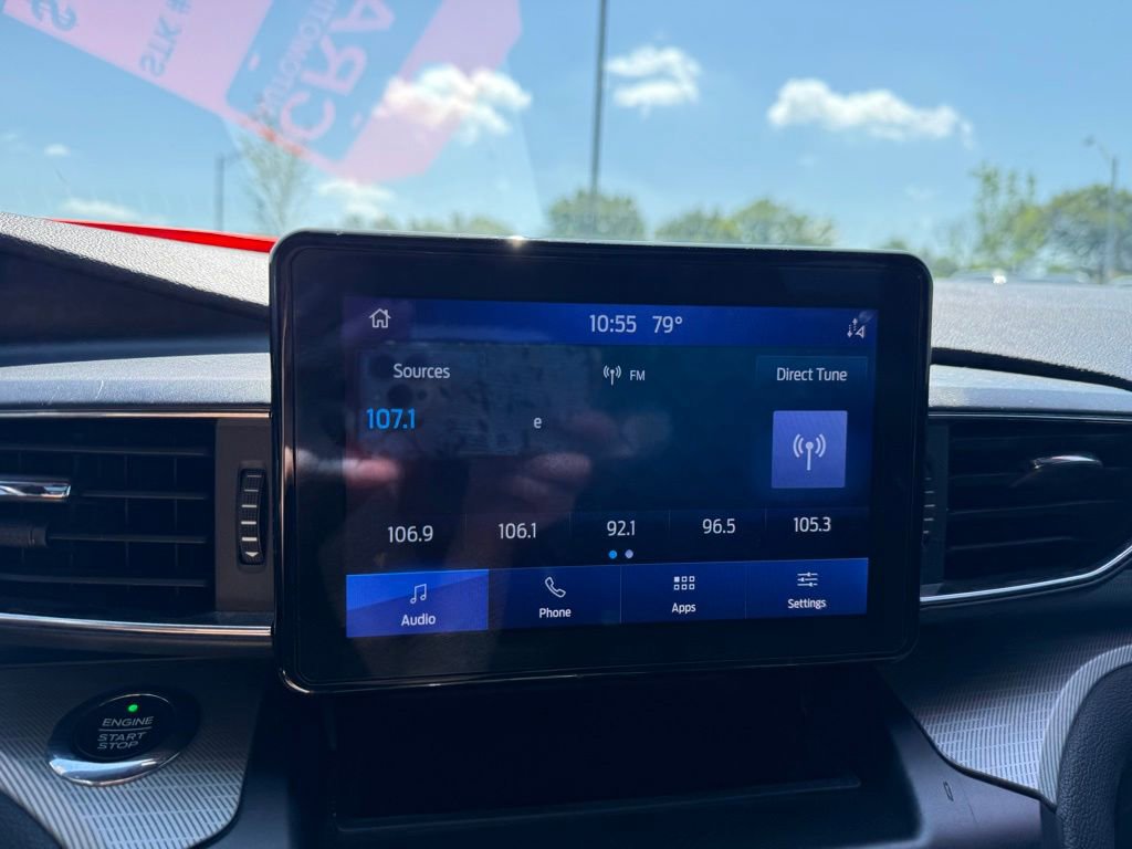 Used 2020 Ford Explorer XLT w/ Equipment Group 202A AWD/4WD image 15
