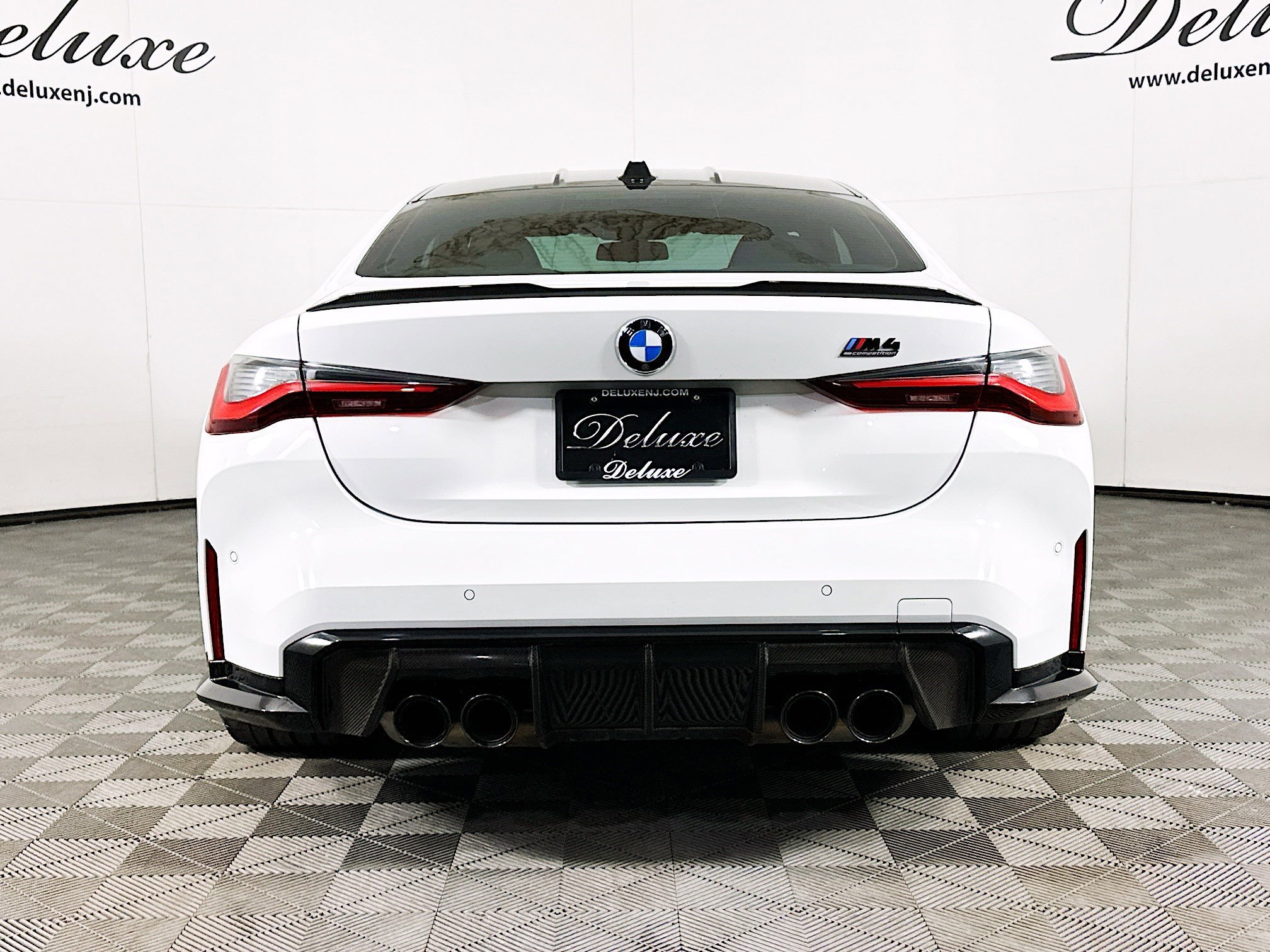 Used 2024 BMW M4 Competition w/ M Carbon Exterior Package image 5