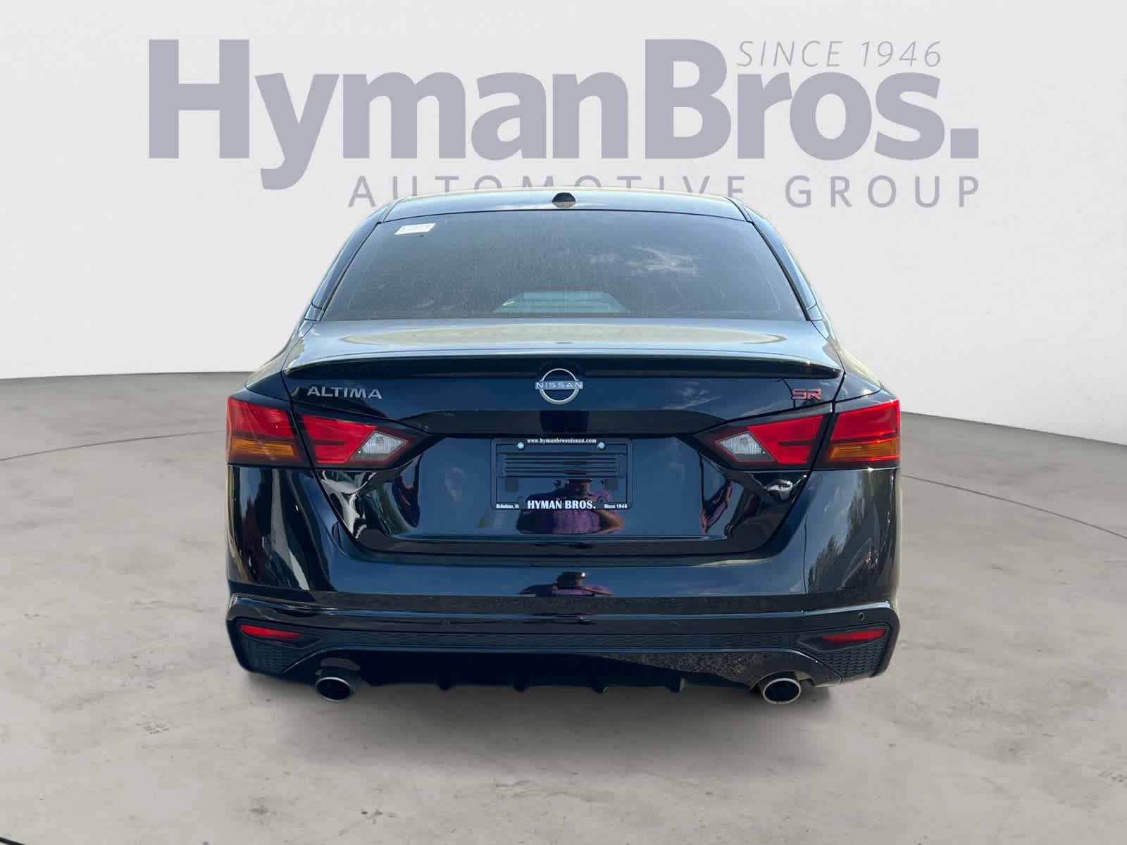 Certified 2025 Nissan Altima 2.5 SR w/ SR Premium Package FWD image 4