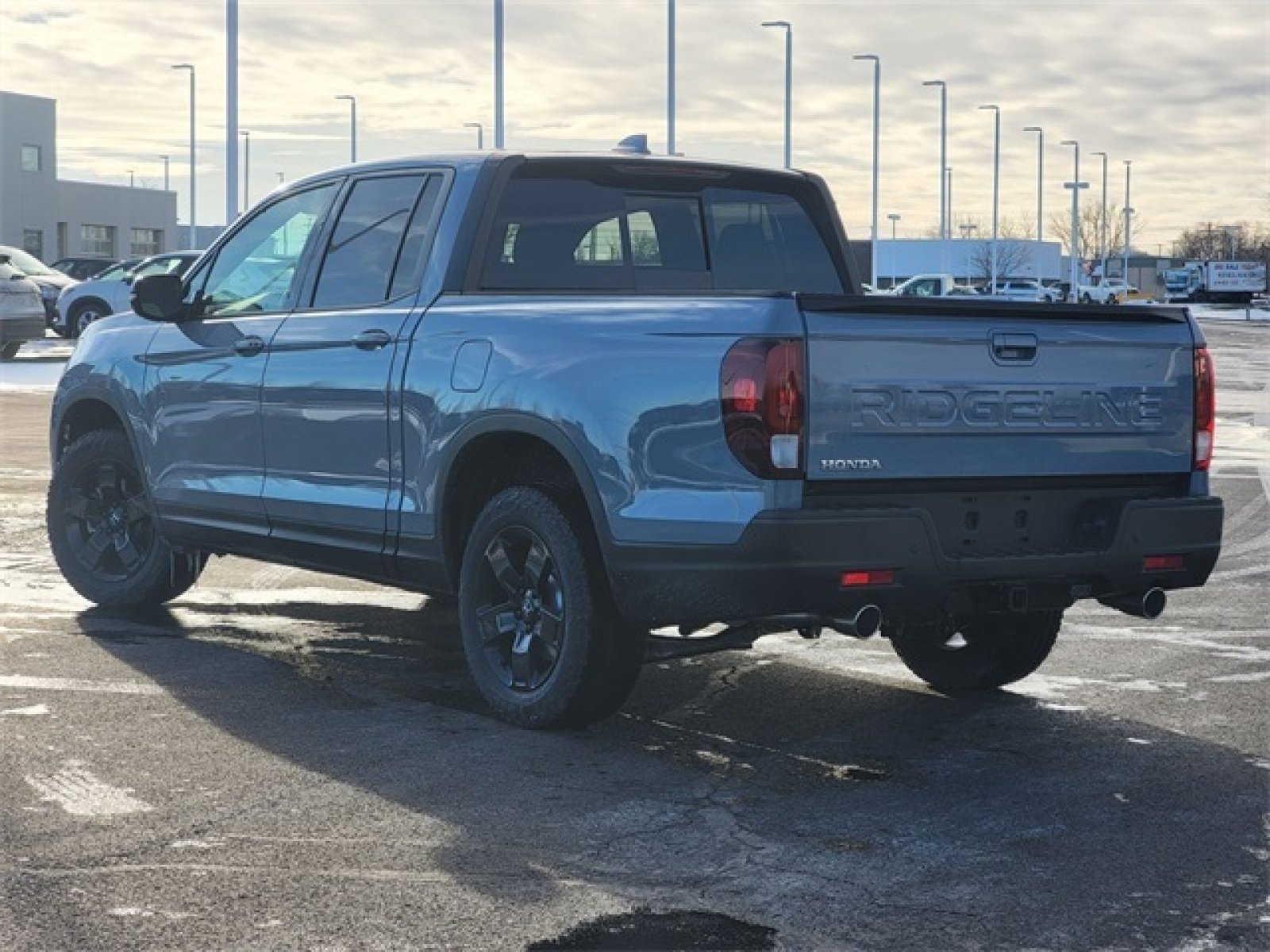 New 2026 Honda Ridgeline Black Edition image 4