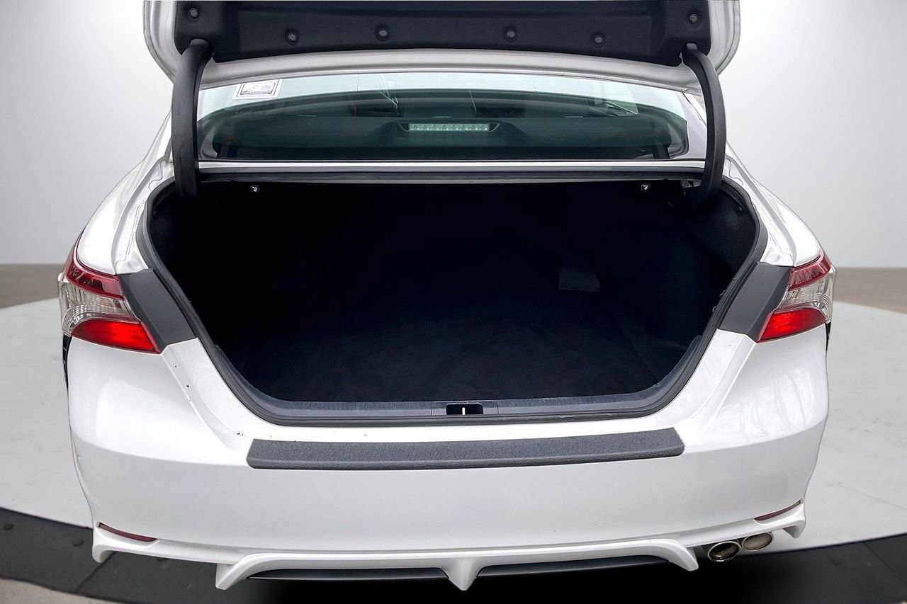 Used 2023 Toyota Camry SE image 25