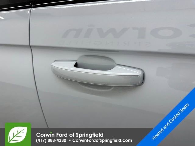 New 2026 Ford Expedition Platinum w/ Stealth Performance Package image 12