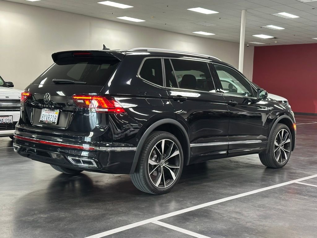 Used 2022 Volkswagen Tiguan SEL R-Line AWD/4WD image 7