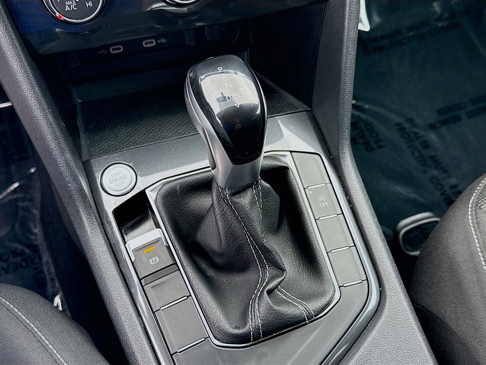 Certified 2022 Volkswagen Tiguan S image 15