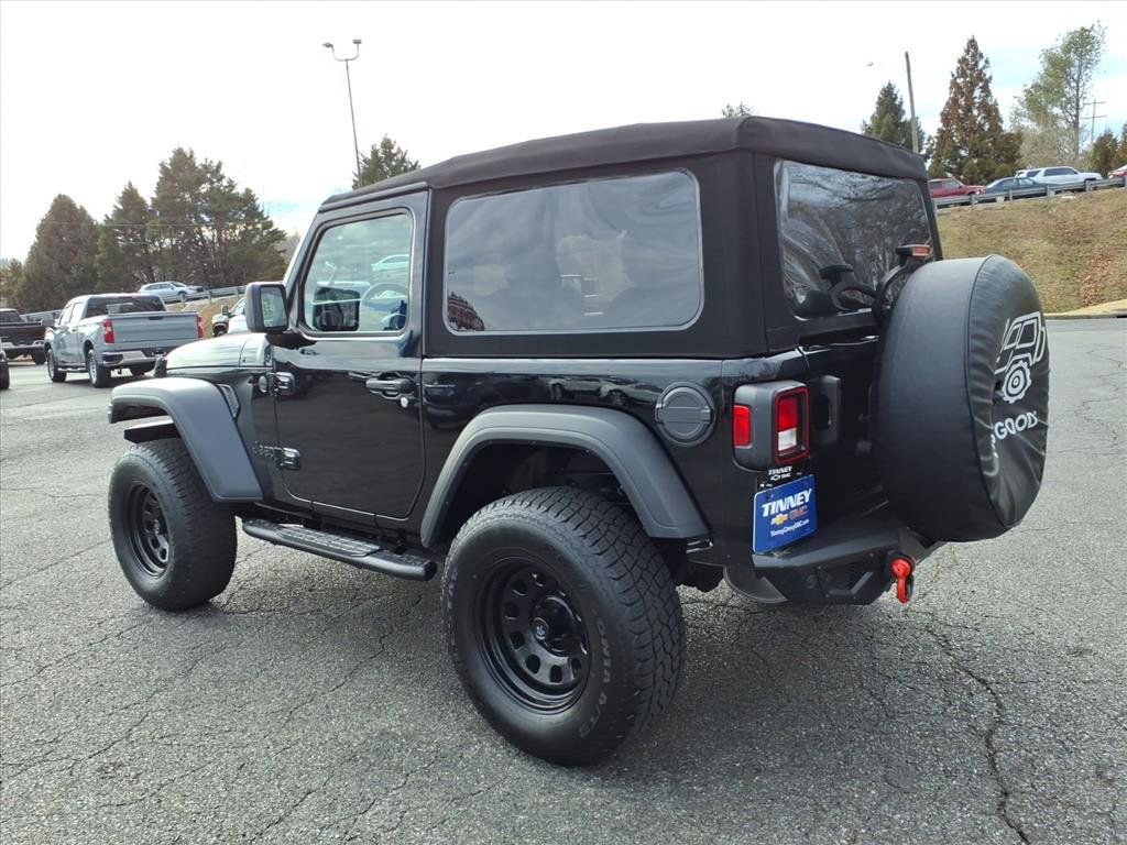 Used 2023 Jeep Wrangler Sport S image 5