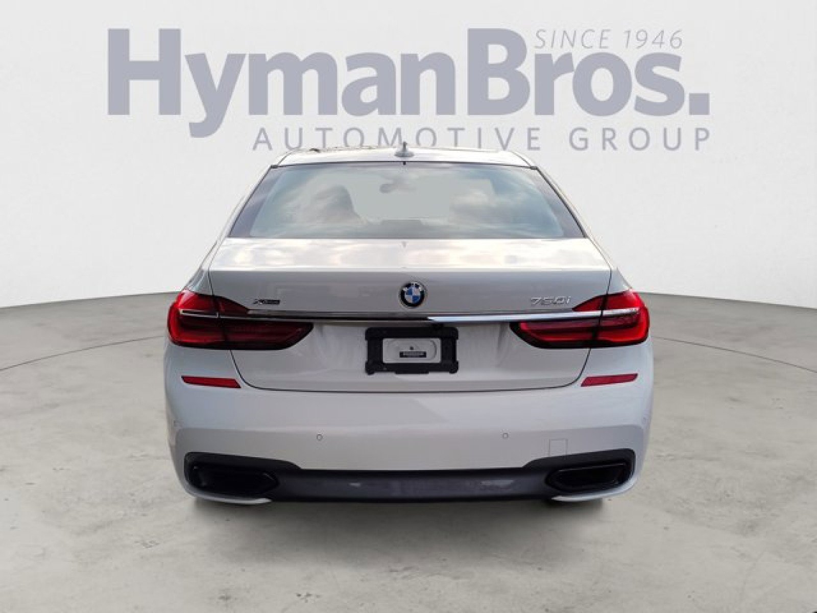 Used 2019 BMW 750i xDrive image 4