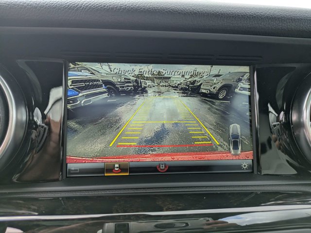 Used 2020 Mercedes-Benz SLC 300 image 20