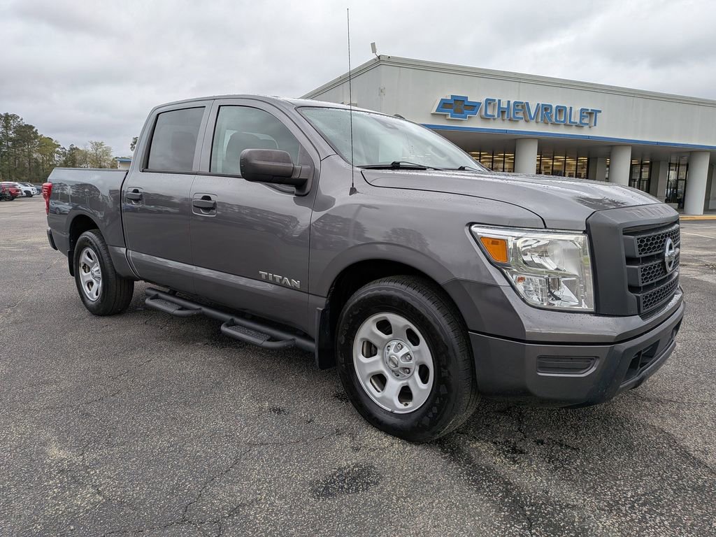 Used 2021 Nissan Titan S w/ S Utility Package image 2