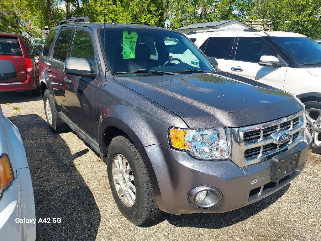 Used 2012 Ford Escape XLT FWD image 2