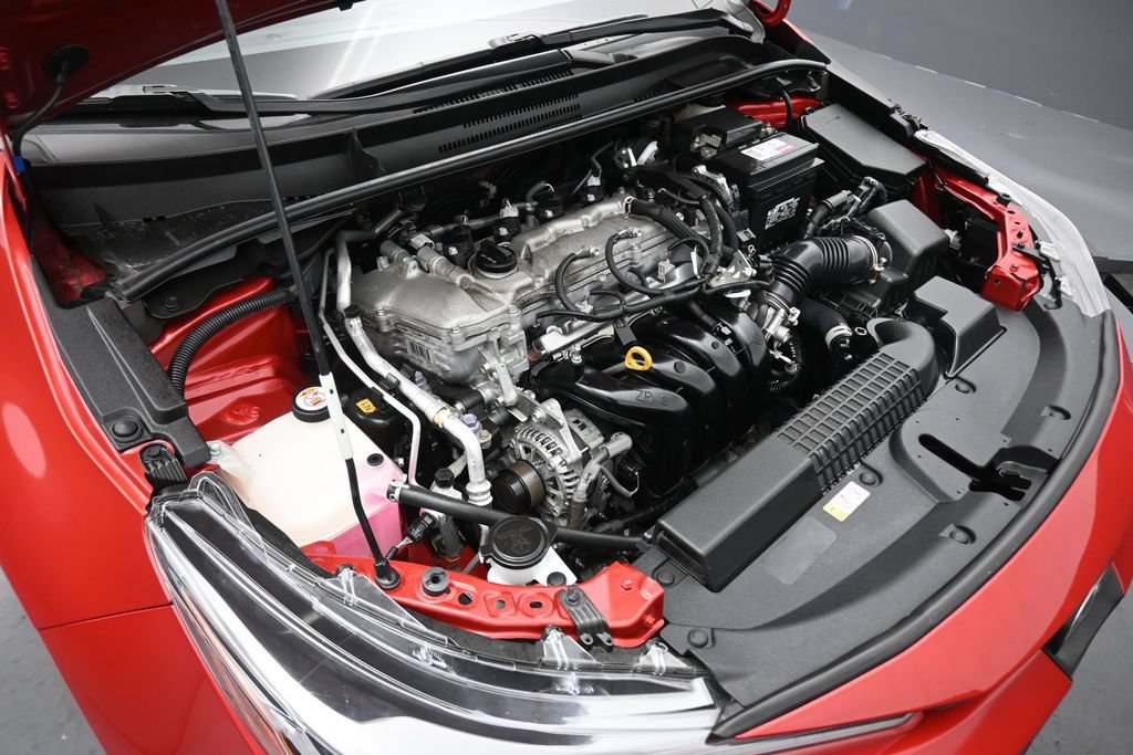 Used 2021 Toyota Corolla LE FWD image 43