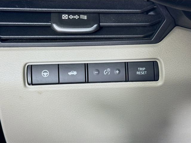 Certified 2022 Nissan Altima 2.5 SV w/ SV Premium Package image 11