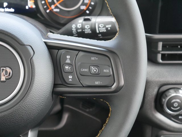 Used 2024 Jeep Wrangler Sport S image 18