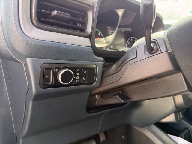 Used 2024 Ford Maverick XL FWD image 17