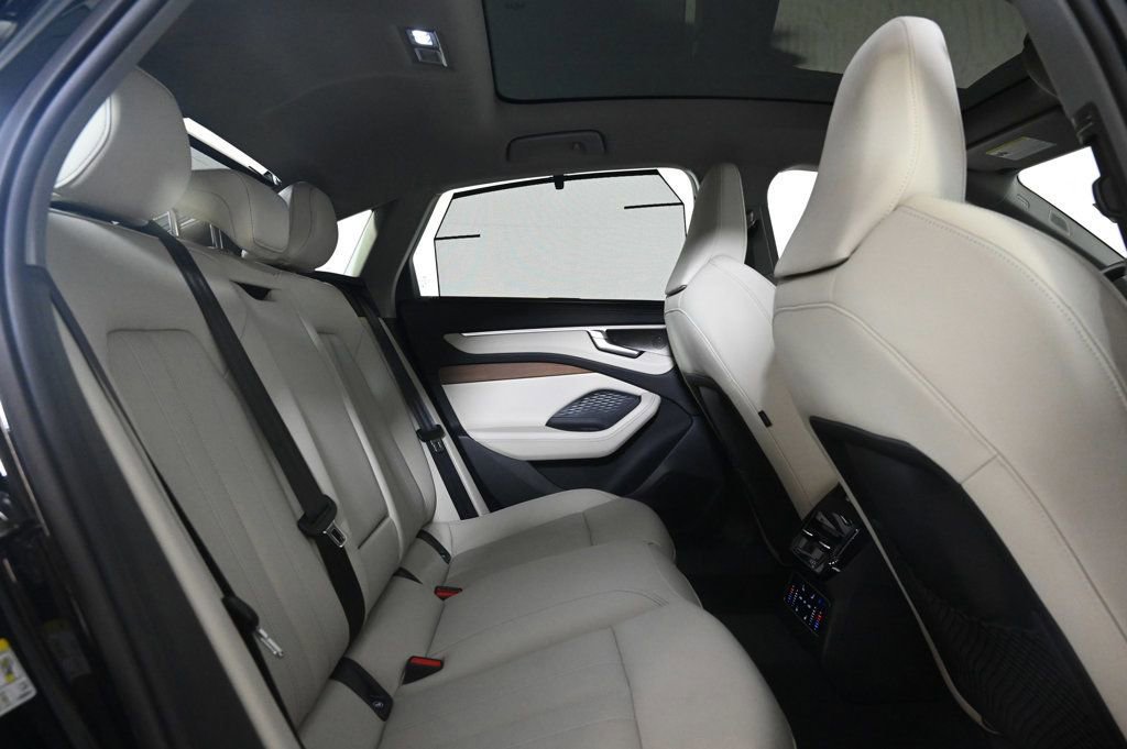 Used 2026 Audi A6 Premium Plus w/ Premium Plus Package image 16