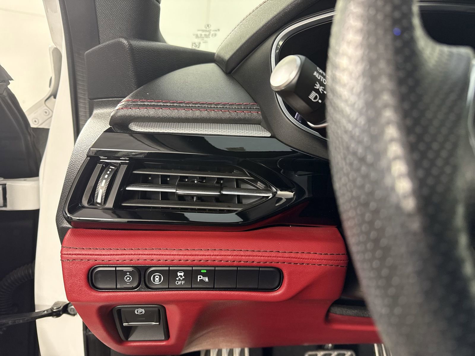 Used 2024 Acura MDX A-Spec image 14