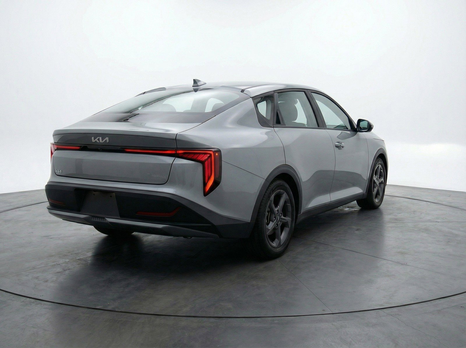 Used 2025 Kia K4 FWD image 9