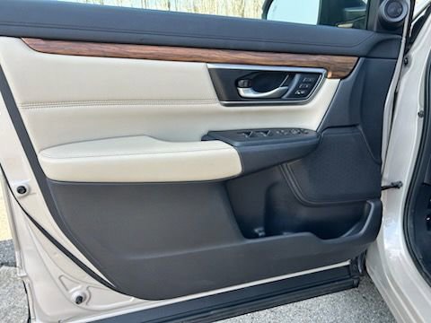 Used 2018 Honda CR-V EX-L image 9