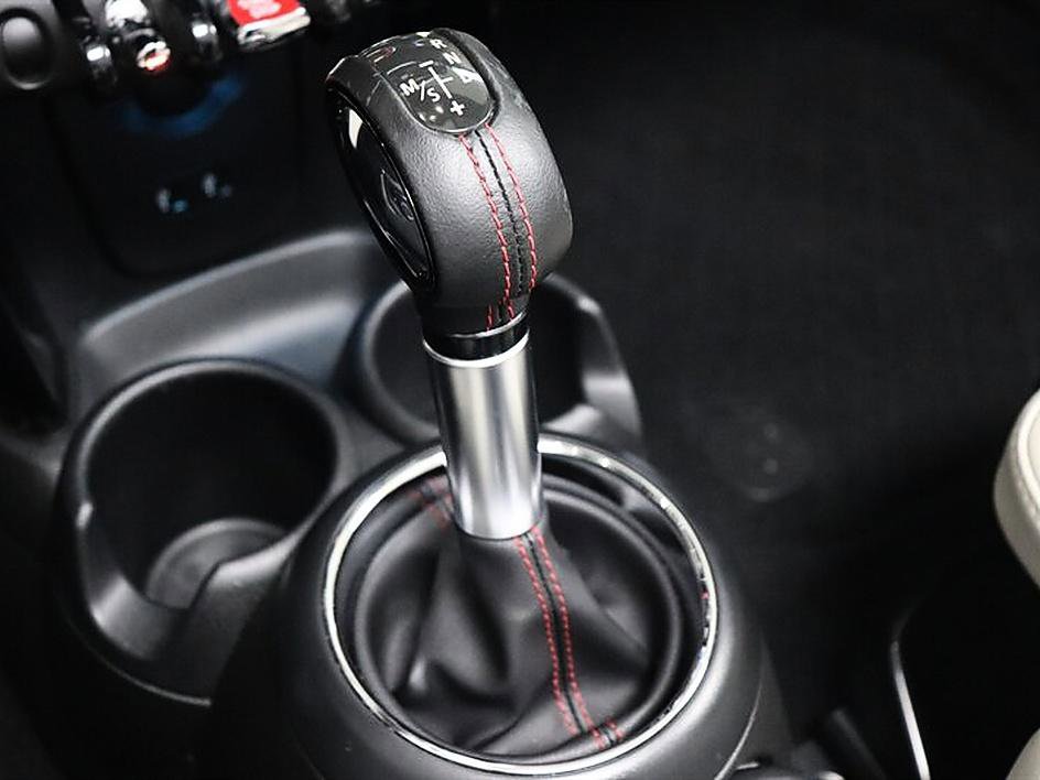Used 2019 MINI Cooper S FWD image 36