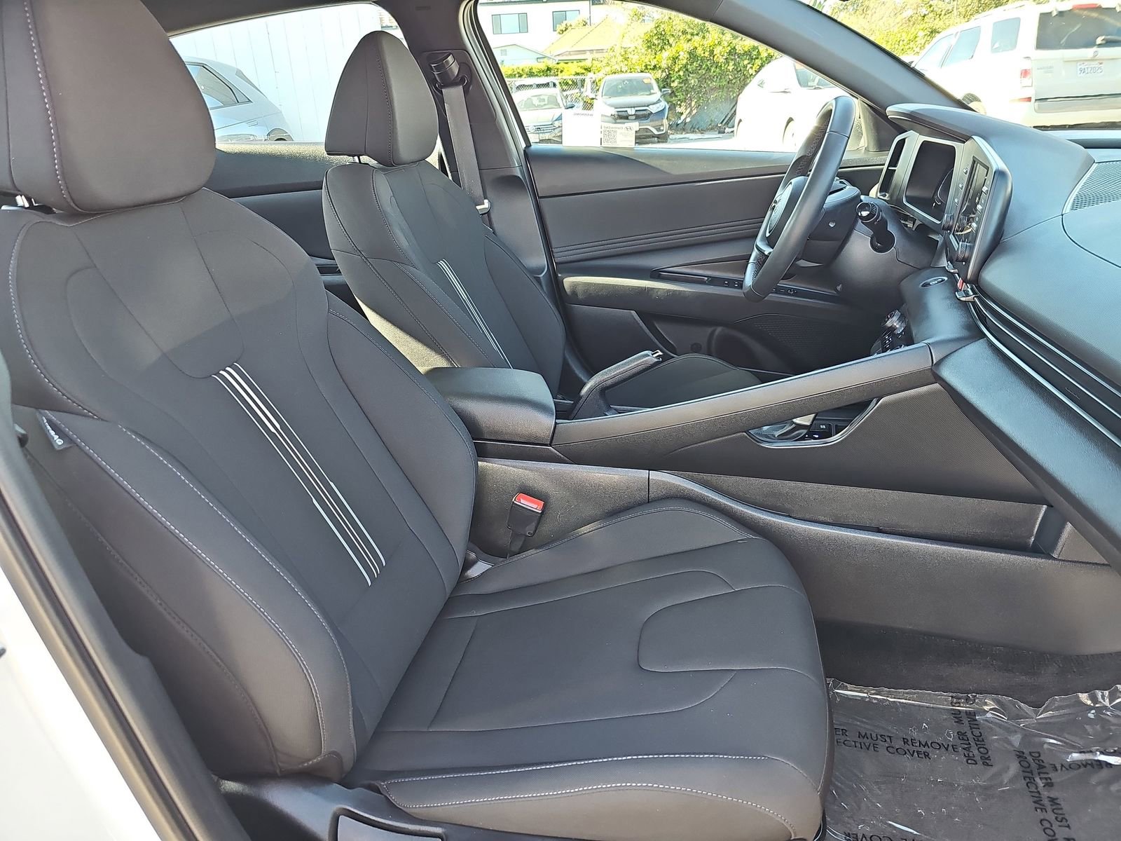 Certified 2025 Hyundai Elantra Sport image 10