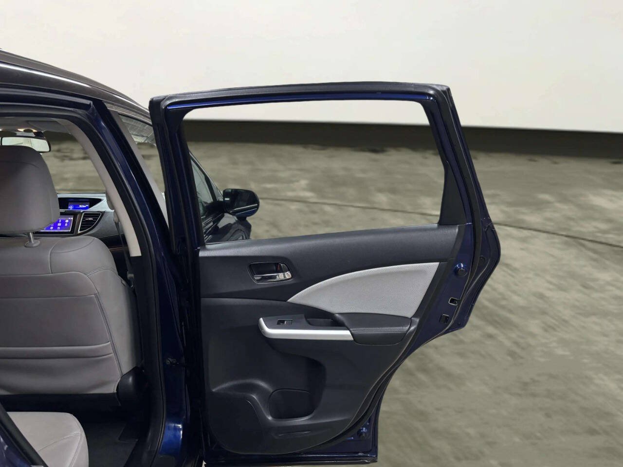 Used 2016 Honda CR-V EX-L image 18
