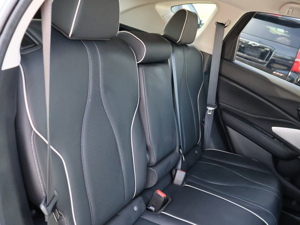 Used 2025 Acura RDX SH-AWD w/ Advance Package image 12